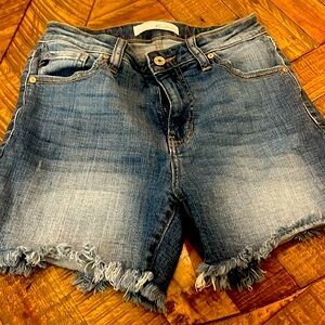 Women’s Kancan Jean shorts in Medium